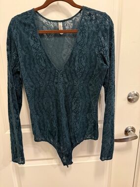 Free People Velvet Burnout Bodysuit – Green – Size Large